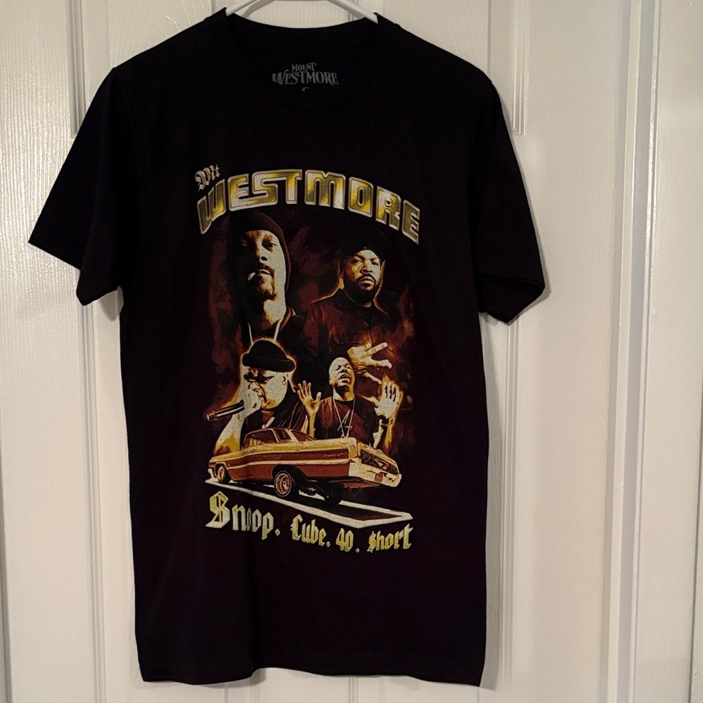 Mount Westmore Graphic Rap T Black Gold Small Snoop Dogg Ice Cube E-40 Too Short